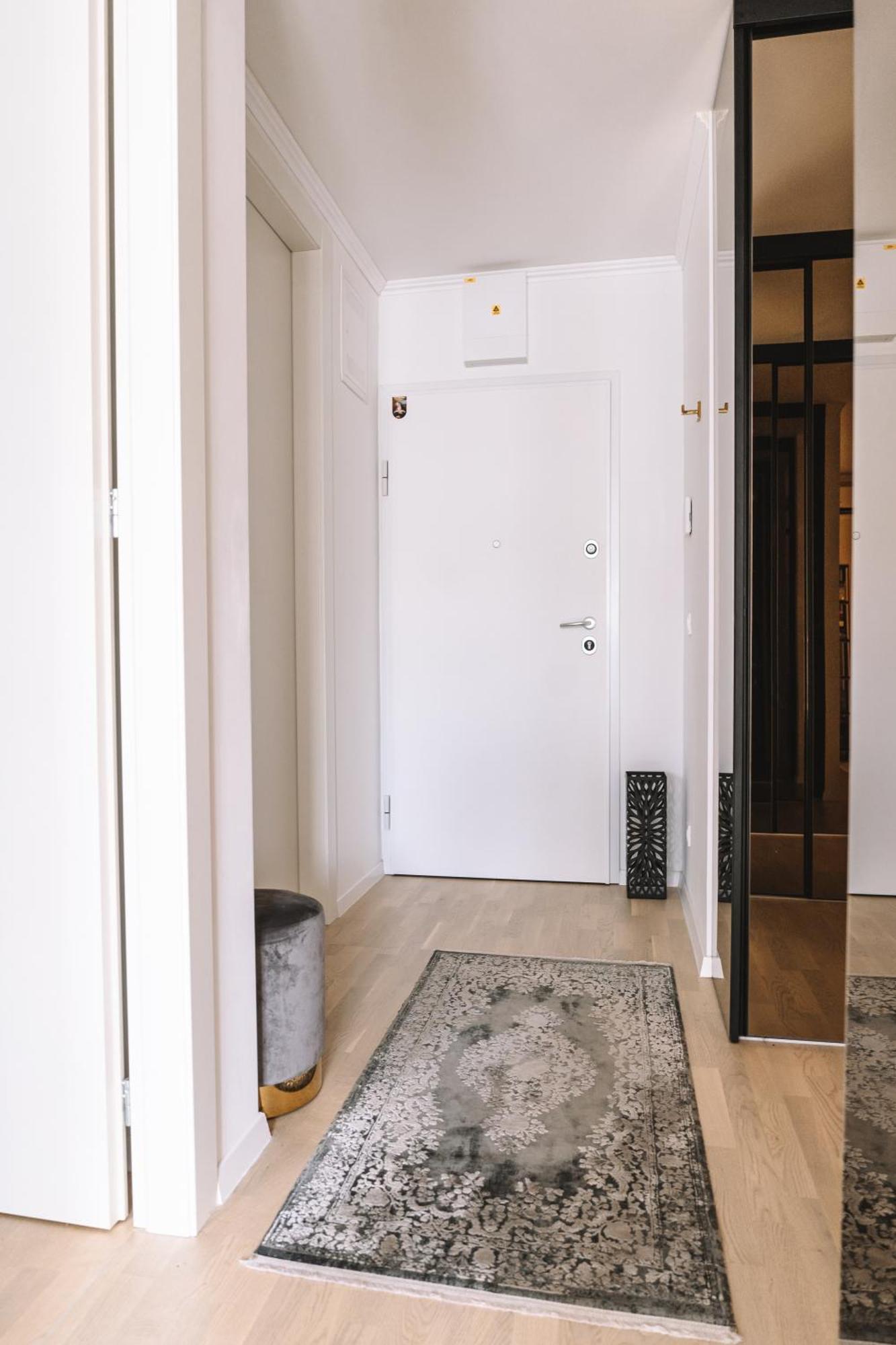 Flexible Selfcheckins 66 - Zagreb - Loggia - 80M2 - New - Luxury - Garage - 2 Bedrooms מראה חיצוני תמונה