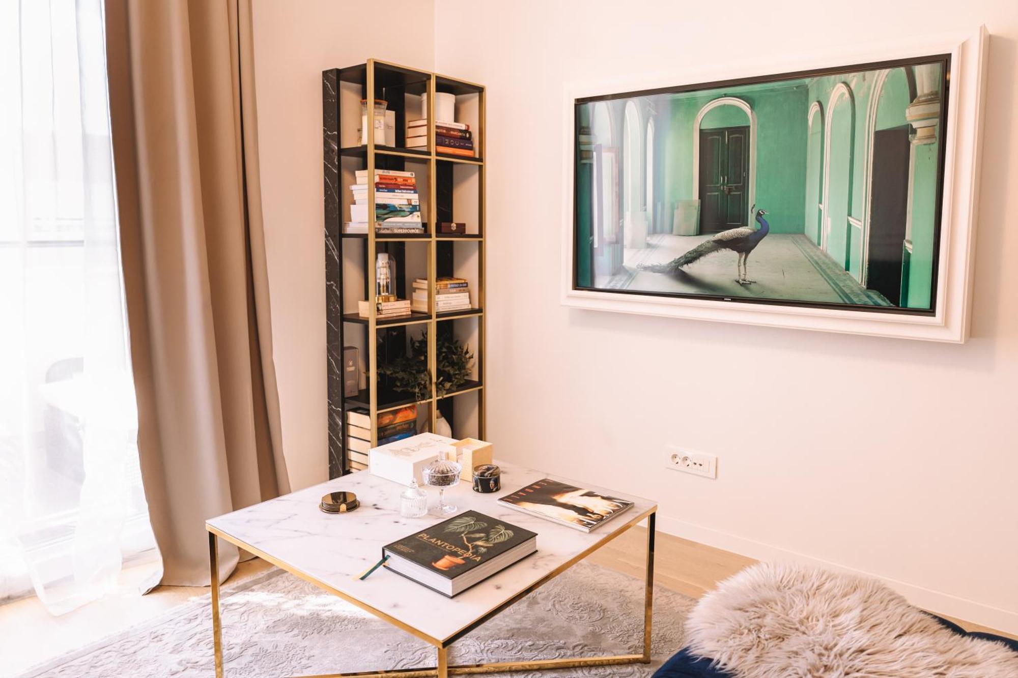 Flexible Selfcheckins 66 - Zagreb - Loggia - 80M2 - New - Luxury - Garage - 2 Bedrooms מראה חיצוני תמונה