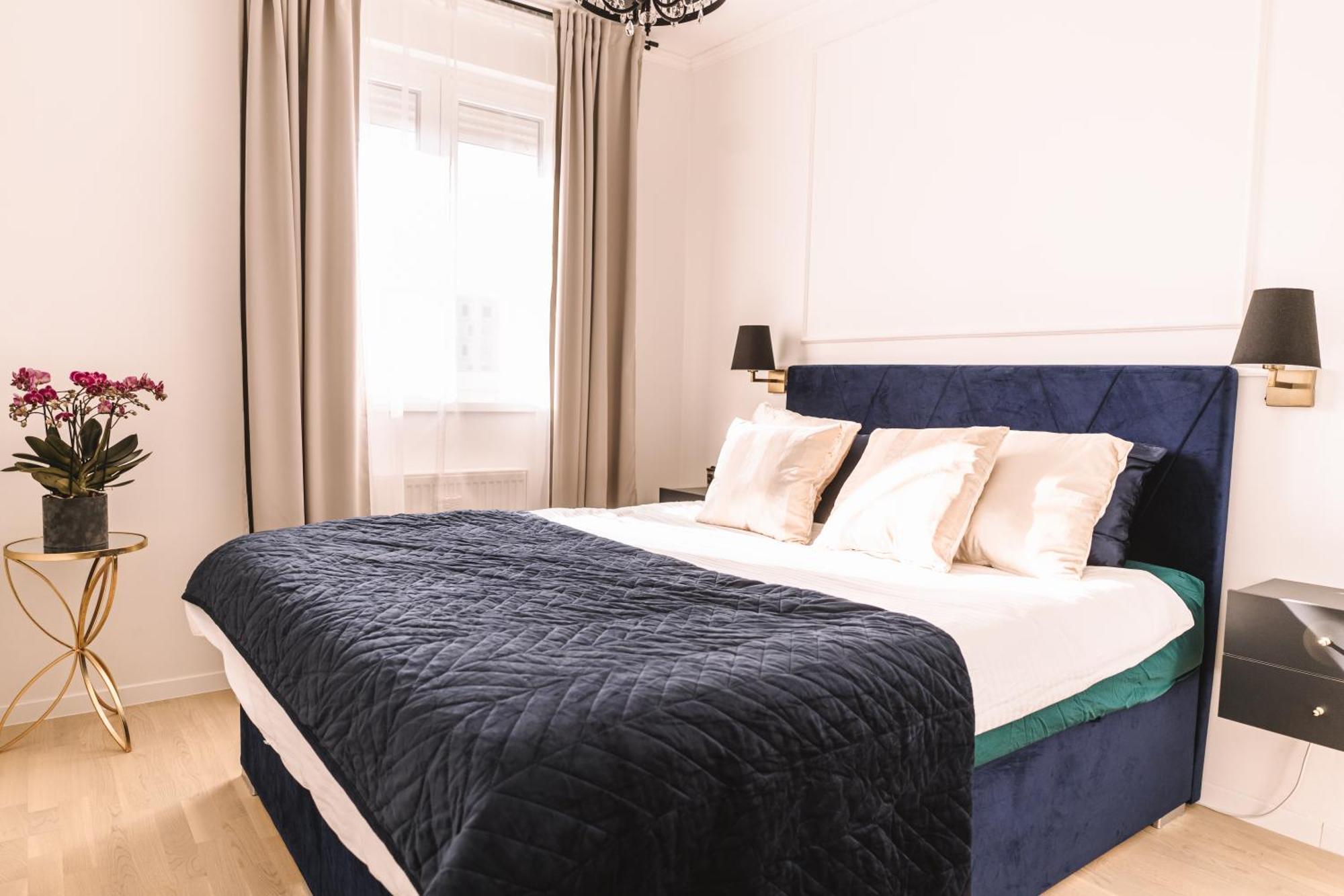 Flexible Selfcheckins 66 - Zagreb - Loggia - 80M2 - New - Luxury - Garage - 2 Bedrooms מראה חיצוני תמונה
